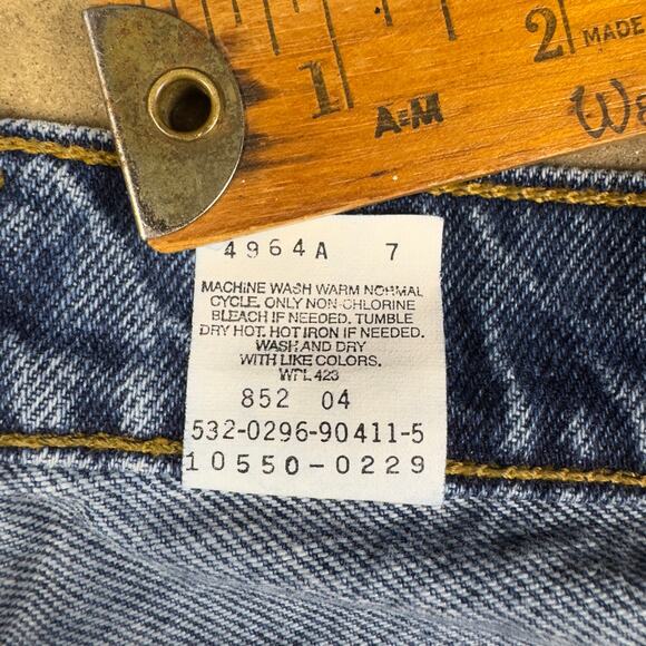 Vintage‎ Levi’s 550 Women’s Relaxed Fit Tapered Leg Jeans Size 7 Med USA 1998 - Picture 5 of 12